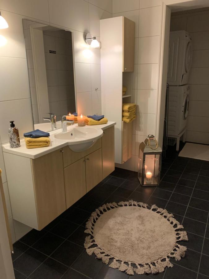 Kvaloya Apartment By The Sea Tromsø Dış mekan fotoğraf