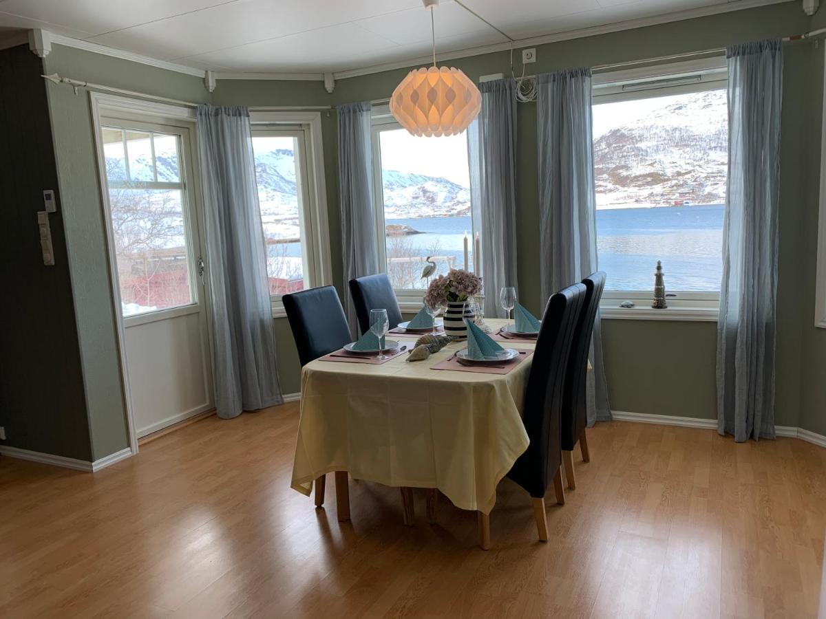 Kvaloya Apartment By The Sea Tromsø Dış mekan fotoğraf